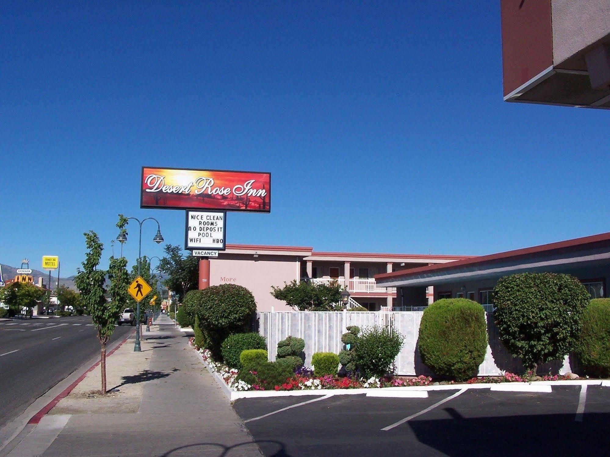 Desert Rose Inn Рино Экстерьер фото